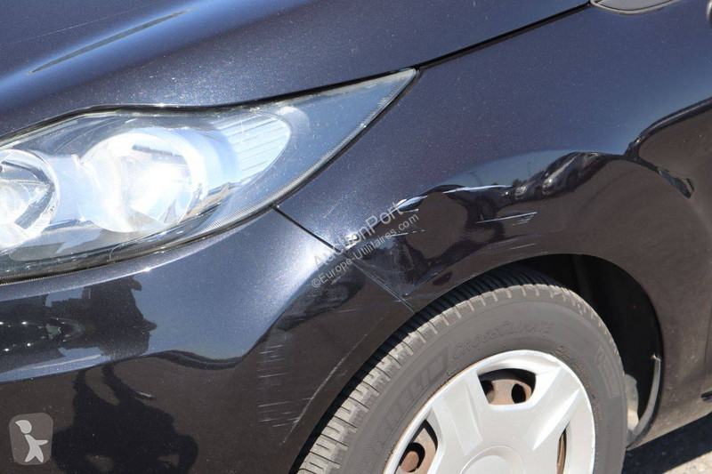 عربة نفعية Ford