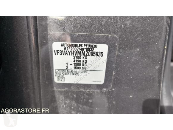 Véhicule utilitaire