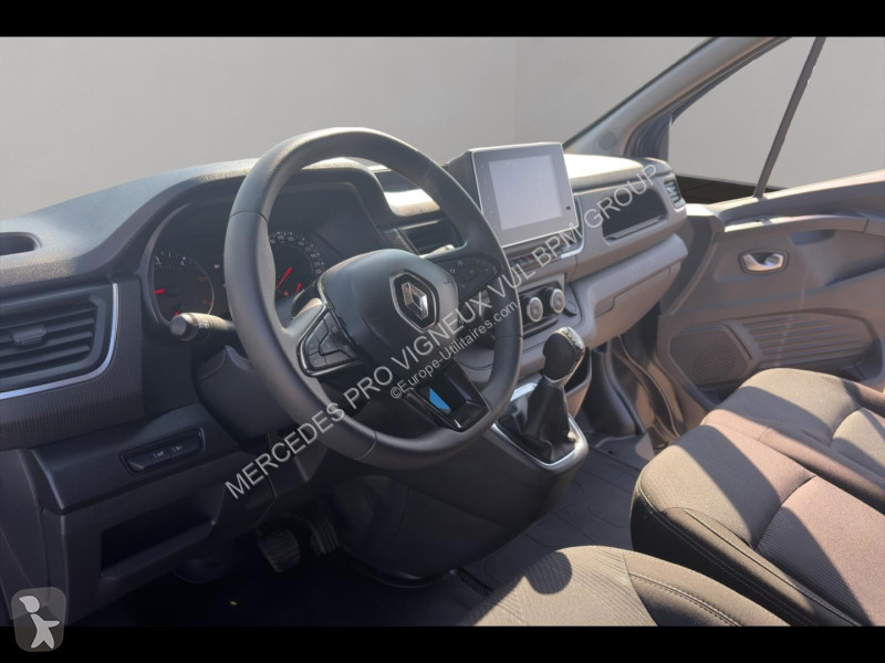 Furgoneta Renault Fg L1H1 2T8 2.0 Blue dCi...