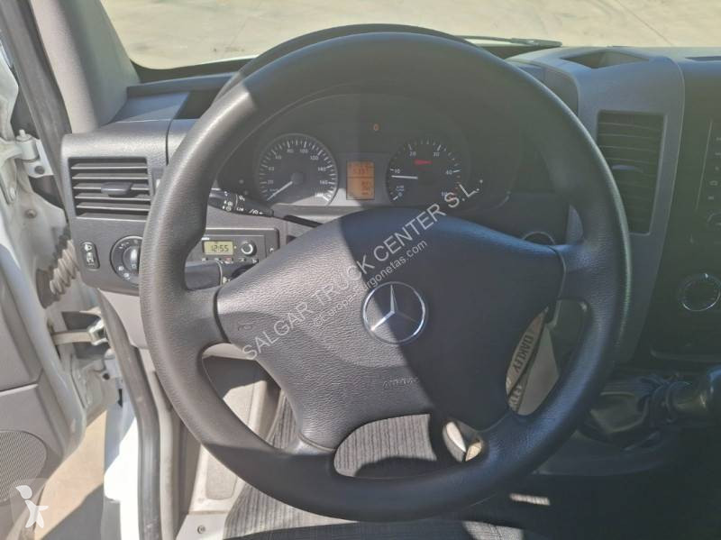 Furgoneta Mercedes