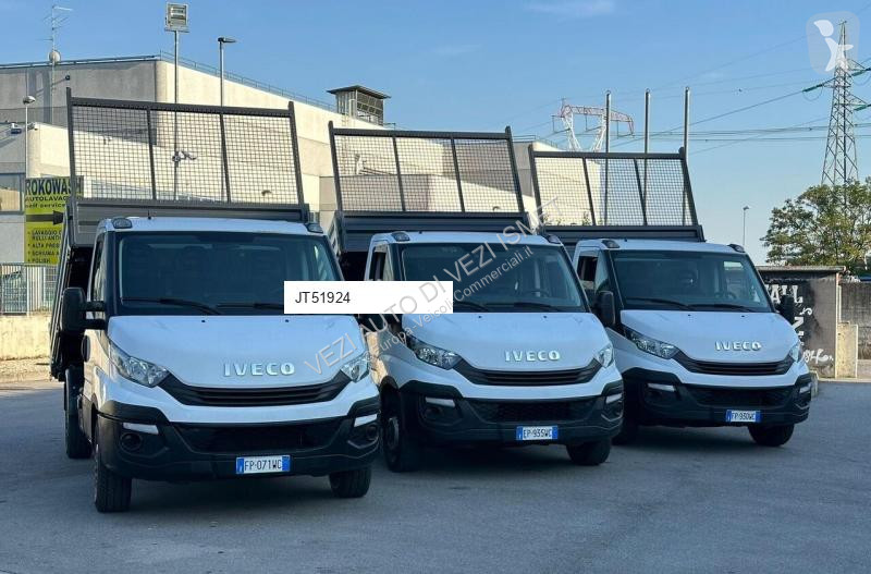 عربة نفعية Iveco