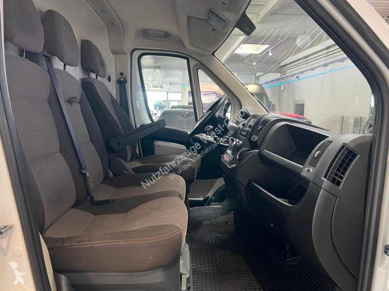 عربة نفعية Peugeot HDI Maxi...