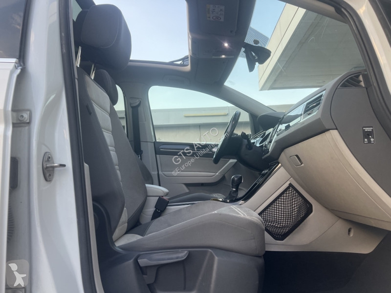 عربة نفعية Volkswagen TOURAN 2.0 TDI 150CH...
