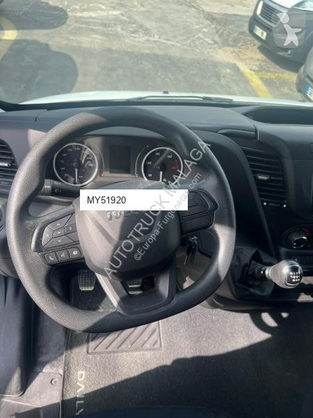 Furgoneta Iveco 35-140
