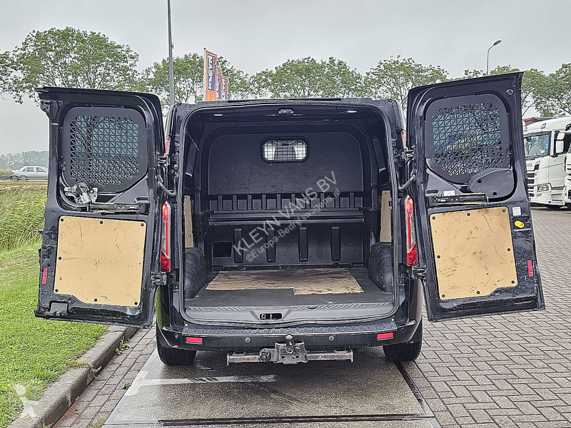 Véhicule utilitaire Ford 2.0 Limited D.C. 2.0tdci