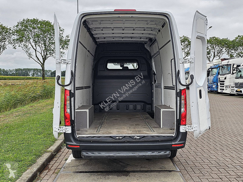 Mercedes 317 L2H2 Automaat Mbux van