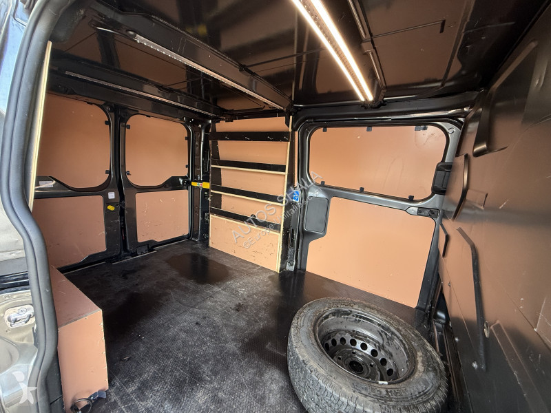 Лекотоварен автомобил Ford TRANSIT CUSTOM FG /...