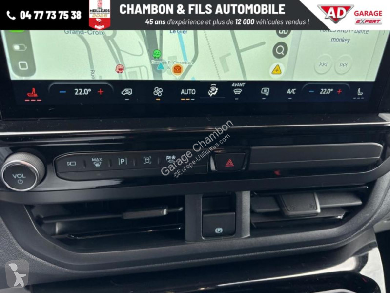 عربة نفعية Ford CABINE APPROFONDIE 320 L2H1 2.0...