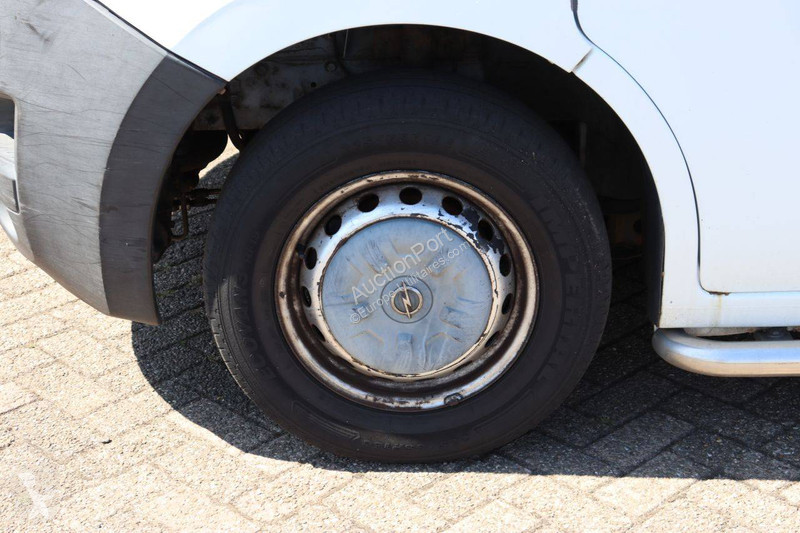 Véhicule utilitaire Opel