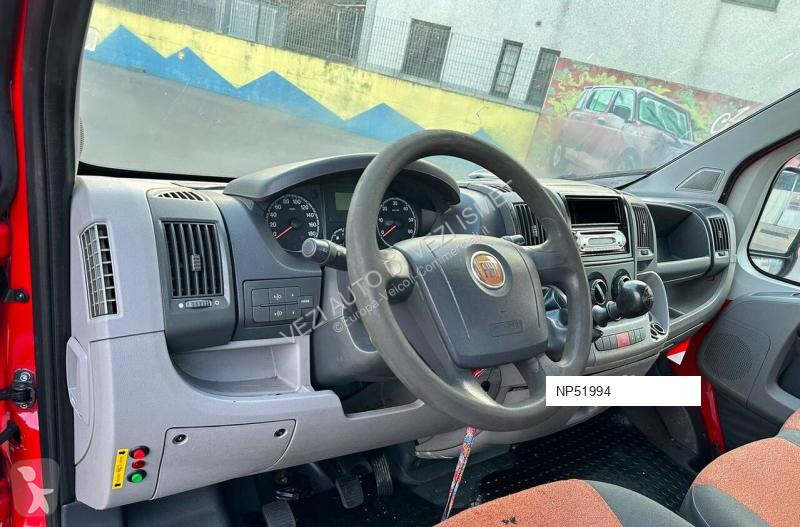 Véhicule utilitaire Fiat ducato