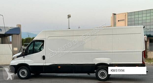 Лекотоварен автомобил Iveco DAILY 35S16V