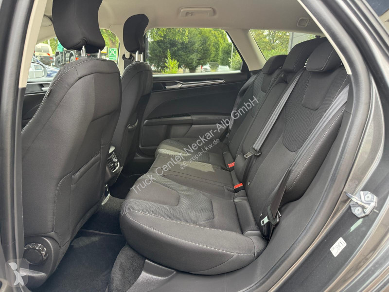 Véhicule utilitaire Ford Turnier Titanium 2.0...