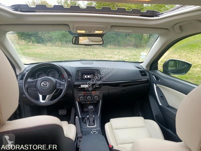 Véhicule utilitaire Mazda