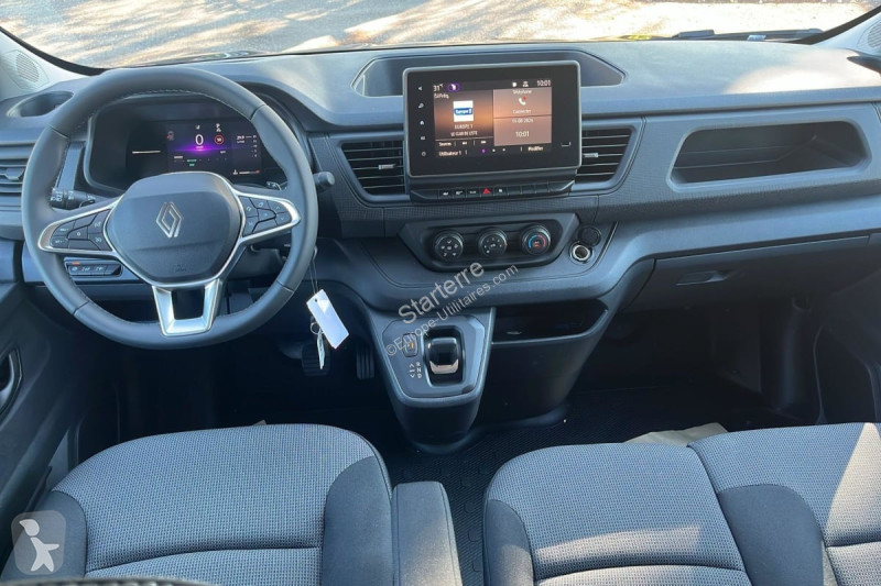 Véhicule utilitaire Renault  TRAFIC CABINE...