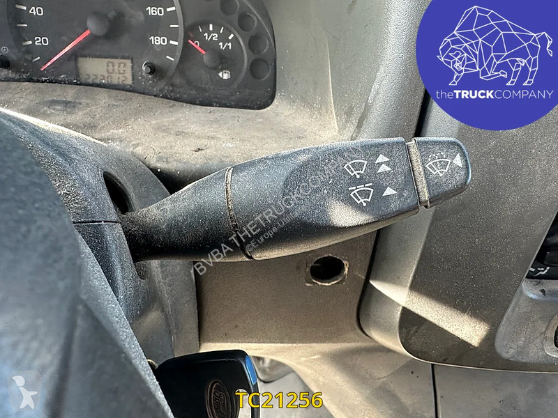 Véhicule utilitaire Ford  -