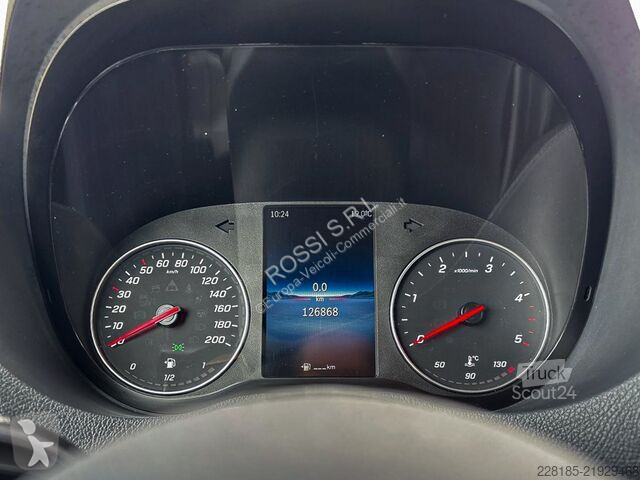 Véhicule utilitaire Mercedes SPRINTER - 317 CDI...
