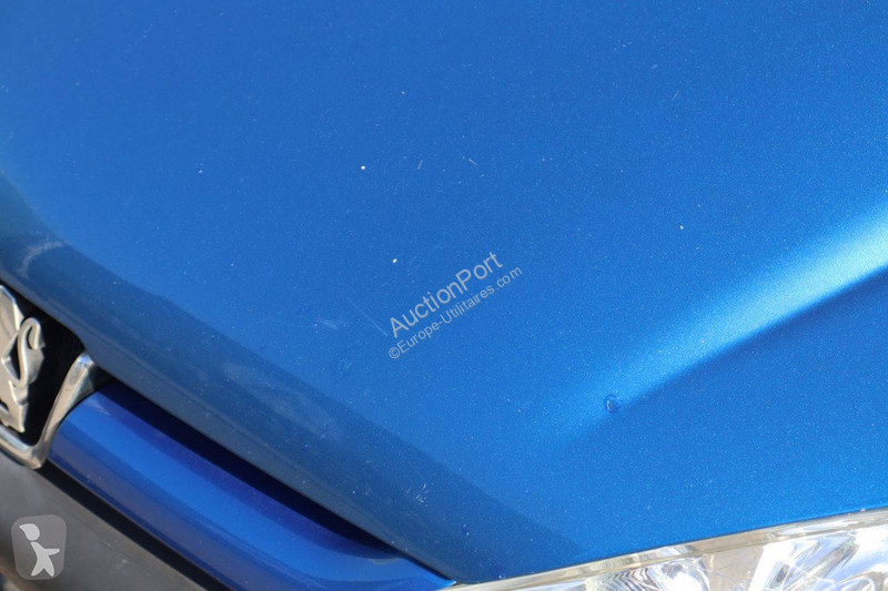 Véhicule utilitaire Peugeot