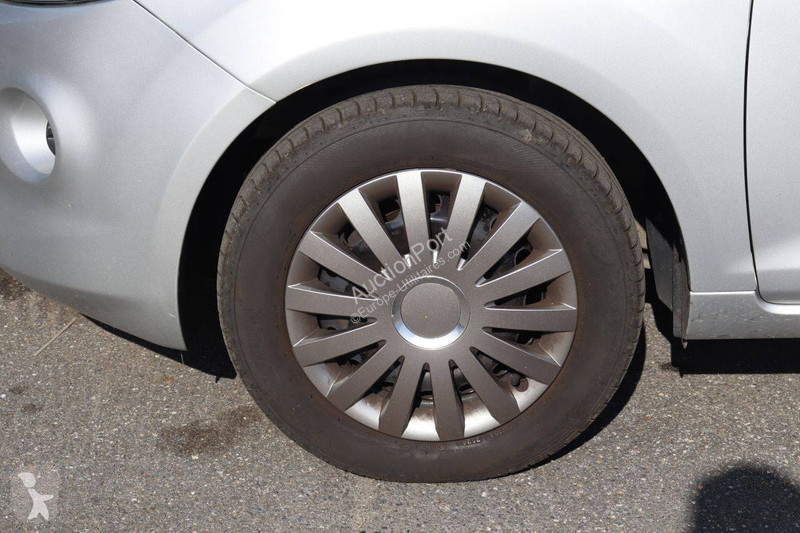 Véhicule utilitaire Ford Ka