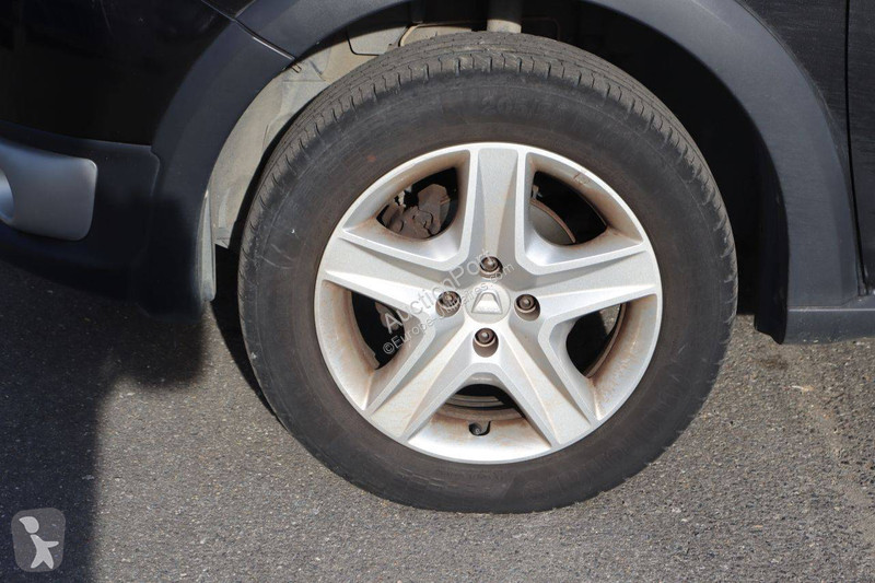 Véhicule utilitaire Dacia
