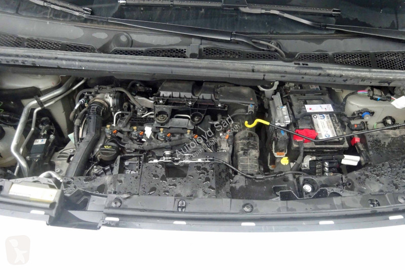Véhicule utilitaire Peugeot PARTNER 1,5 HDI 100