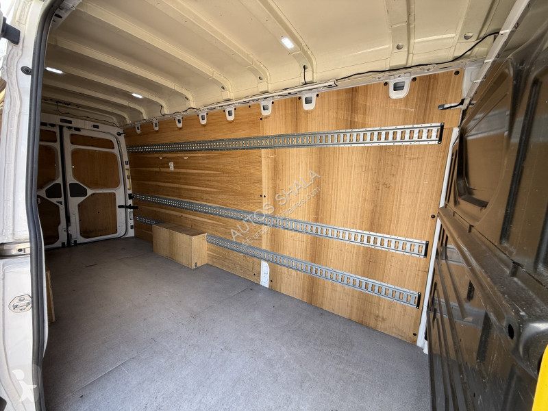 Furgoneta Volkswagen CRAFTER FG / PRIX HT 22...