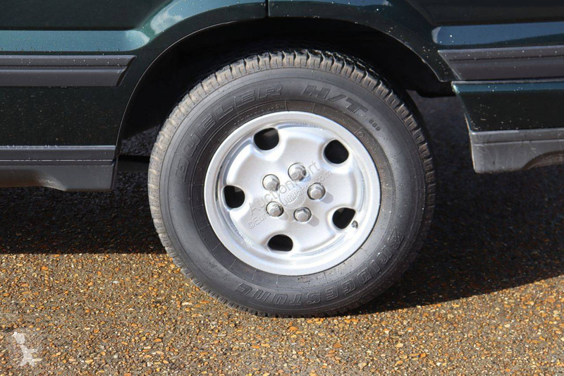Véhicule utilitaire Land Rover