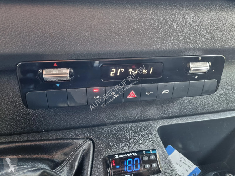 Véhicule utilitaire Mercedes 314 CDI L2H1/...