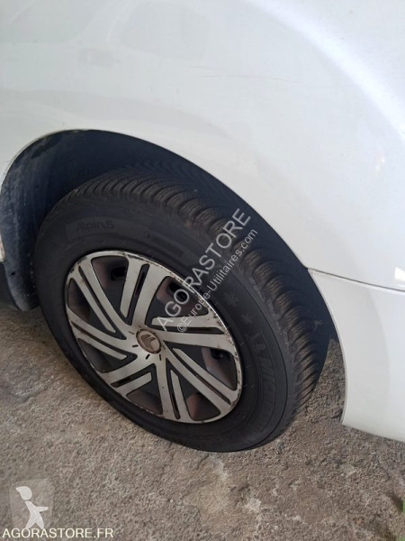 Véhicule utilitaire Citroën BERLINGO