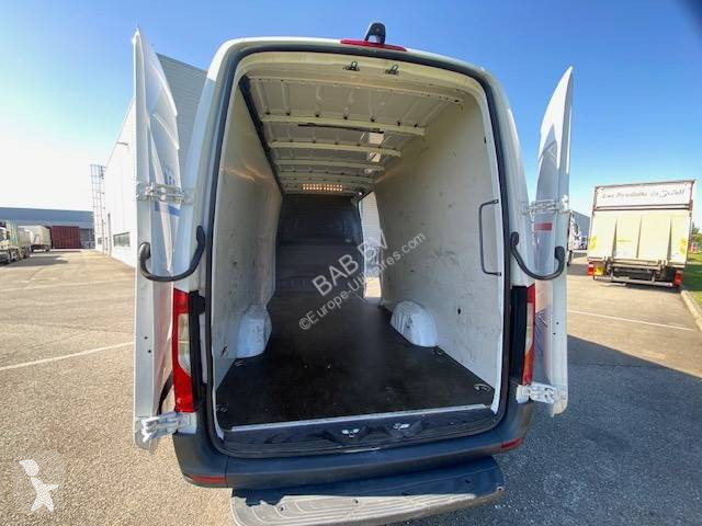 Véhicule utilitaire Mercedes