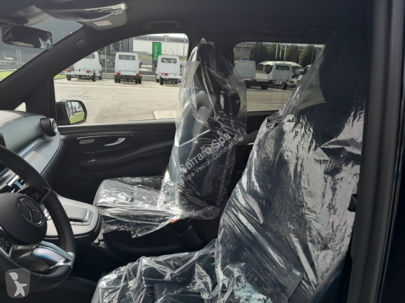 Bedrijfswagen Mercedes