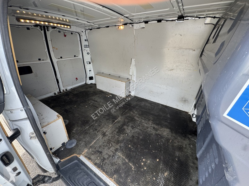 Véhicule utilitaire Mercedes