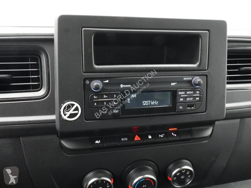 Furgoneta Renault 135PK
