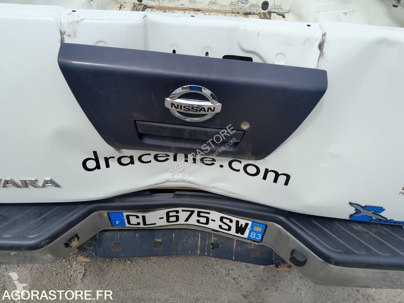 Véhicule utilitaire Nissan NAVARA
