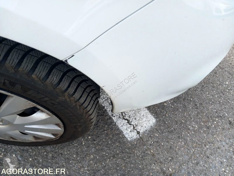 Véhicule utilitaire Renault CLIO