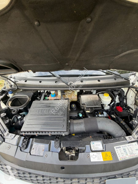 Bedrijfswagen Iveco 35C13 Kühlkoffer Carrier...