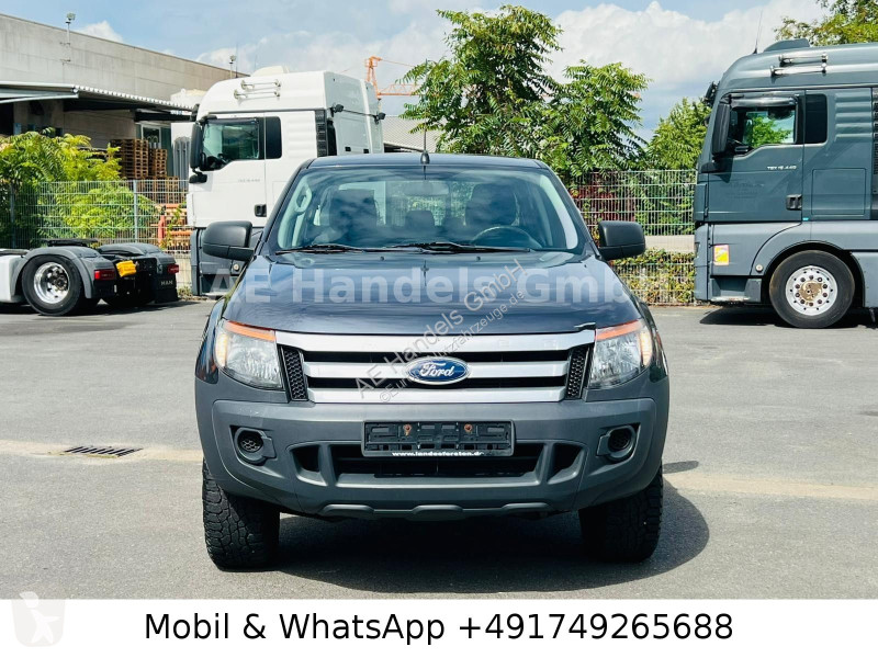 Лекотоварен автомобил Ford XL 2.2 DoKa 4x4...