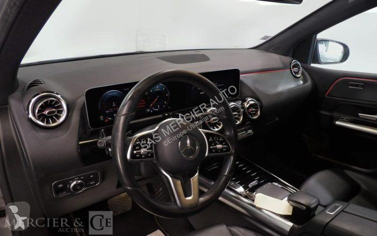 Véhicule utilitaire Mercedes