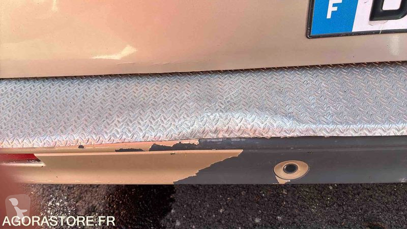 Véhicule utilitaire Opel VIVARO