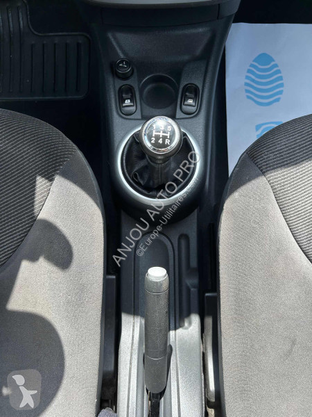 Véhicule utilitaire Citroën 1.4I 75 AIRPLAY CLIM
