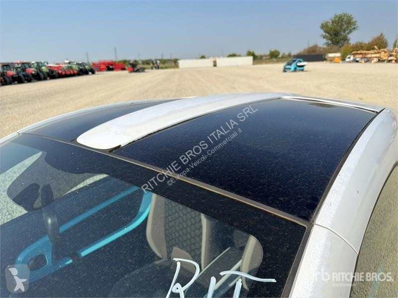 Коммерческий автомобиль  XEV Yoyo Electric...