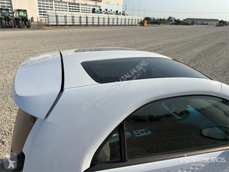 Лекотоварен автомобил  XEV Yoyo
