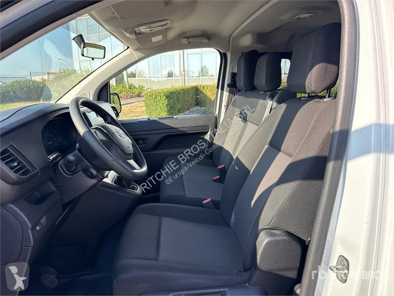 Furgoneta Toyota Proace