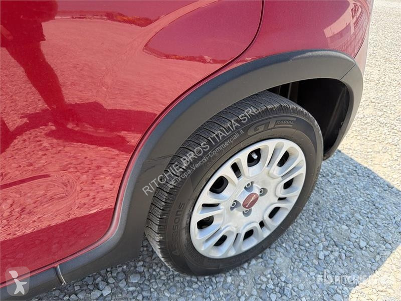 Комерційні автомобілі Fiat 1.0