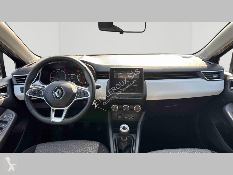 Лекотоварен автомобил Renault CLIO V