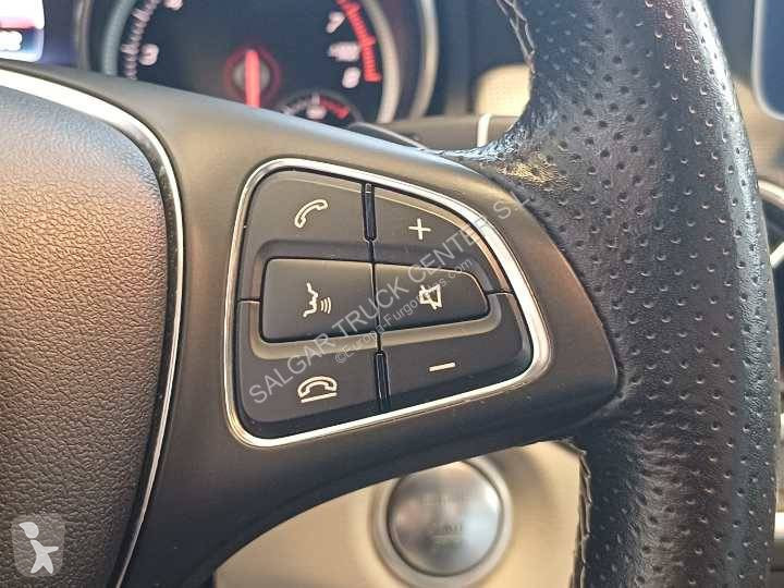 Furgoneta Mercedes