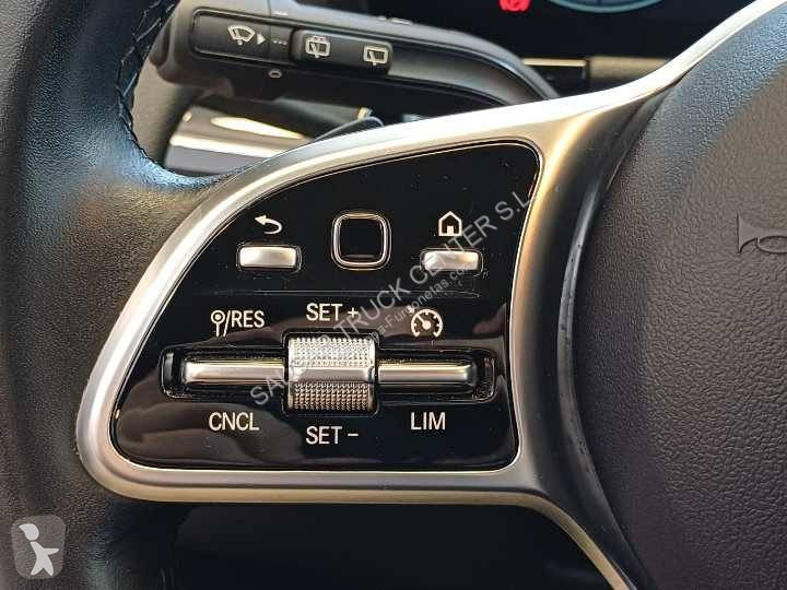 Комерційні автомобілі Mercedes