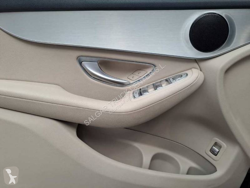 Furgoneta Mercedes 220D