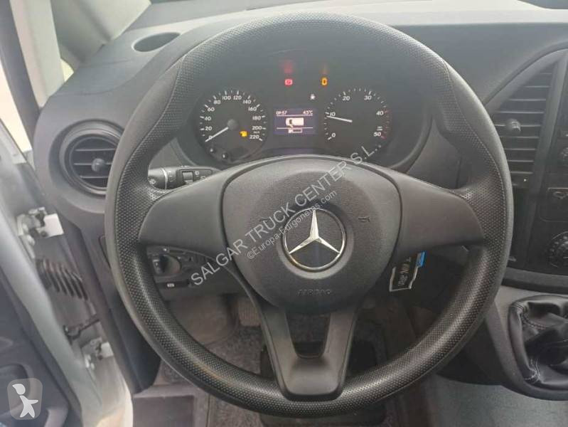 Furgoneta Mercedes