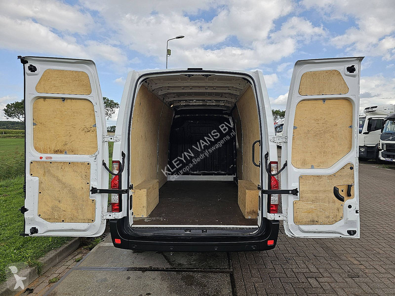Лекотоварен автомобил Renault 2.3 DCI 150 COMF...