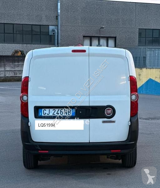 Лекотоварен автомобил Fiat DOBLO